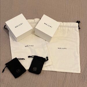 Mejuri Jewelry Packaging Set